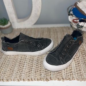 Blowfish distressed slip on shoes size 8.5